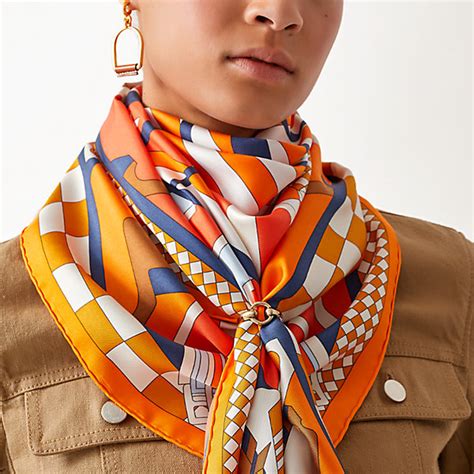 Hermes scarf top